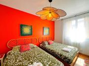 Albi - appartement 8 personnes - check in h24 - wifi