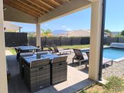 villa récente climatisée avec piscine privée