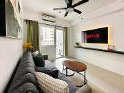 Spacious 2BR Living Rm Shore Res near NAIA MOA