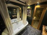 Top Chertsey