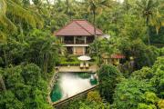 Villa Tunjung- 3BR, infinity pool, staff