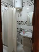 Flat 10 minutes from the airport