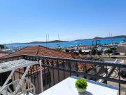 Top Apartments & Studios Marina View