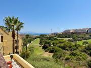 Sea View & Golf Frontline 2-Bedroom in Duquesa