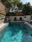 Cozy 4BR Villa with Lake View and Comfort Galore