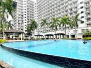 PinkdoorZ Moa Staycation at Shell Residences