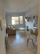 Moderno y luminoso, a metros del centro