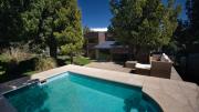 Stunning 4-Bedroom House Large Garden and Pool H61 by Apartments Bariloche