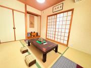 夏様香驛 Spacious 4 Bedroom Kyoto House with 2 Bathrooms,2 Toilets ,Sleeps up to 8