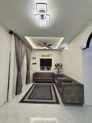 Top Kangar