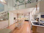 The New Yorker Loft Brisbane CBD Sleeps 5