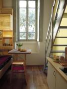 V12 Design Apartments