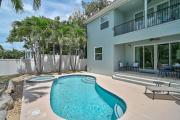 Top Siesta Key