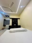 Hotel new highway treat