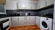 Cosy One Bedroom Flat With Private Parking