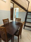 Econo Homestay