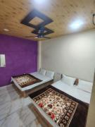 Jay shree Kedar room