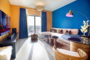 Silk Valley - Prestigious 2BR facing Ferrari world with canal view
