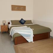 Shri Radha Madhav Athiti Bhawan Jatipura Govardhan Parikrama marg