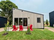 Royalty Maples Motel & Cottages