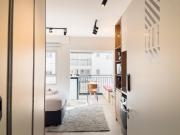 Studio Completo com Lava e Seca - Perto do Metrô e Parque Ibirapuera - Rua Sena Madureira