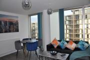 Modern 2-Bed Apartment, The Hub MK, Free Parking & Smart TV