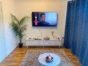 Home Away From Home! Lovely House Near M1 Home Away From Home! Lovely House Near M1