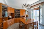 GuestHost - Roomy Apartment in Bisceglie