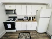 Cozy 1BR1BA Apartment Melrose Park