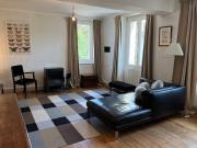 Appartement 1er étage dans maison de maître