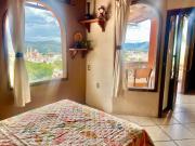 Entre el sol y la luna