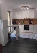 Next to NBU and Merto station, free parking