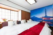 東京駅まで30分 日本の囲炉裏 1棟貸切 16名 130平米 2バスルーム パノラマビュー 桜 富士山