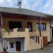 Au pied des stations