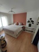 Marché Central Royan 2 Chambres avec Jardin