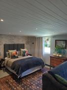 7th Heaven Guest Cottage