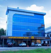 Airport Avenue Plaza