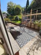 FeWo Deisterferien, 5 Minuten zur Landesgartenschau, Hunde kosten extra,Terrasse, Netflix, Wlan, A2, B65, bis 8 Personen