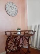 Garda City Home Family Apartments