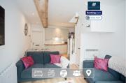 2 Bed House By Southern Stays Short Lets & Serviced Accommodation Bournemouth With Parking - Relocation & Family, 1km From The Beach
