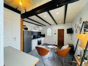 Diaferia et Pinkus Diaferia et Pinkus