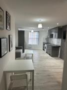 Stylish One Bed City Centre Apartment F2-NG