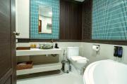 Top Khlong San