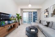 High-Floor Elegance | 1-Bedroom with Marina Views