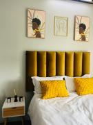 Chic Urban Studio with Great Views in Maboneng