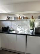 Queens Place - 3 Bedroom Apartment