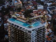 Maxwell Collection Romantic Zone