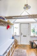Spray Cabin - West Wittering