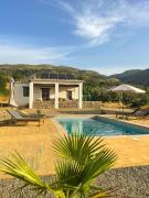 Casa Astrid at Vista de Valor - Off Grid & Private Pool