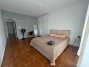 Quarto com Banheiro e Varanda Privados 150m do Mar 4